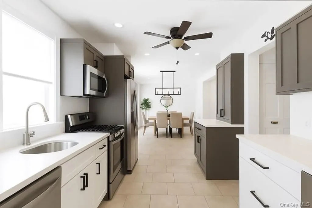 3221 Giegerich Place Bronx NY 10465