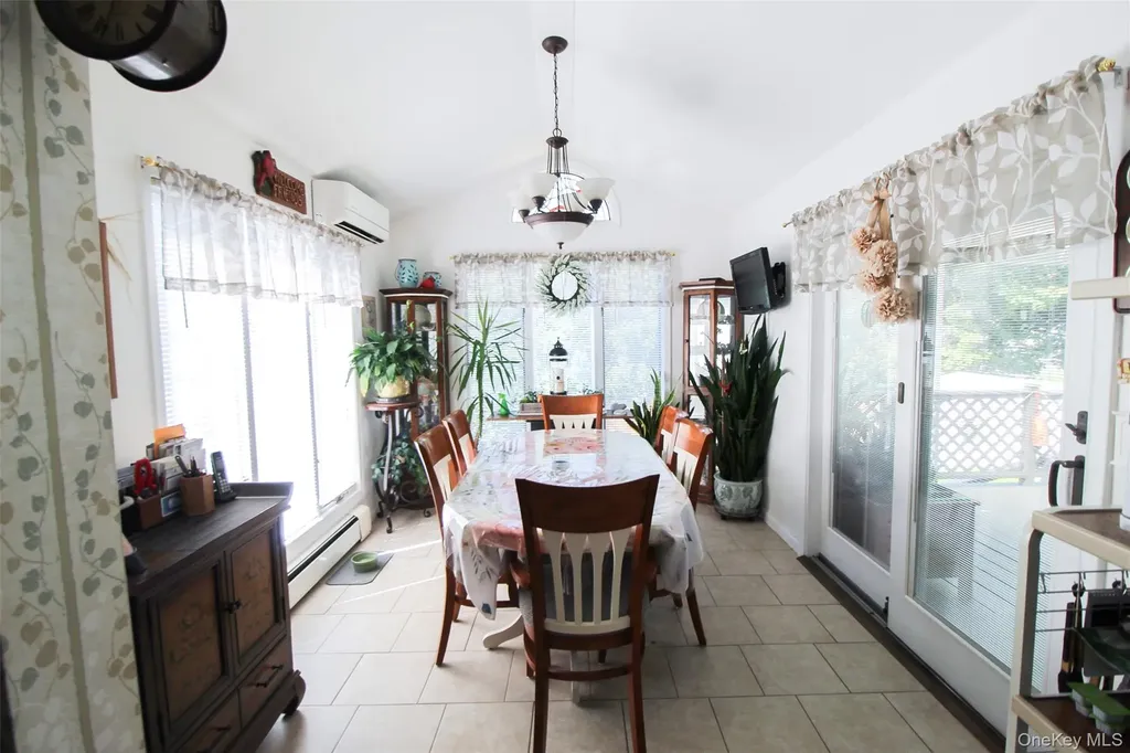 3221 Giegerich Place Bronx NY 10465
