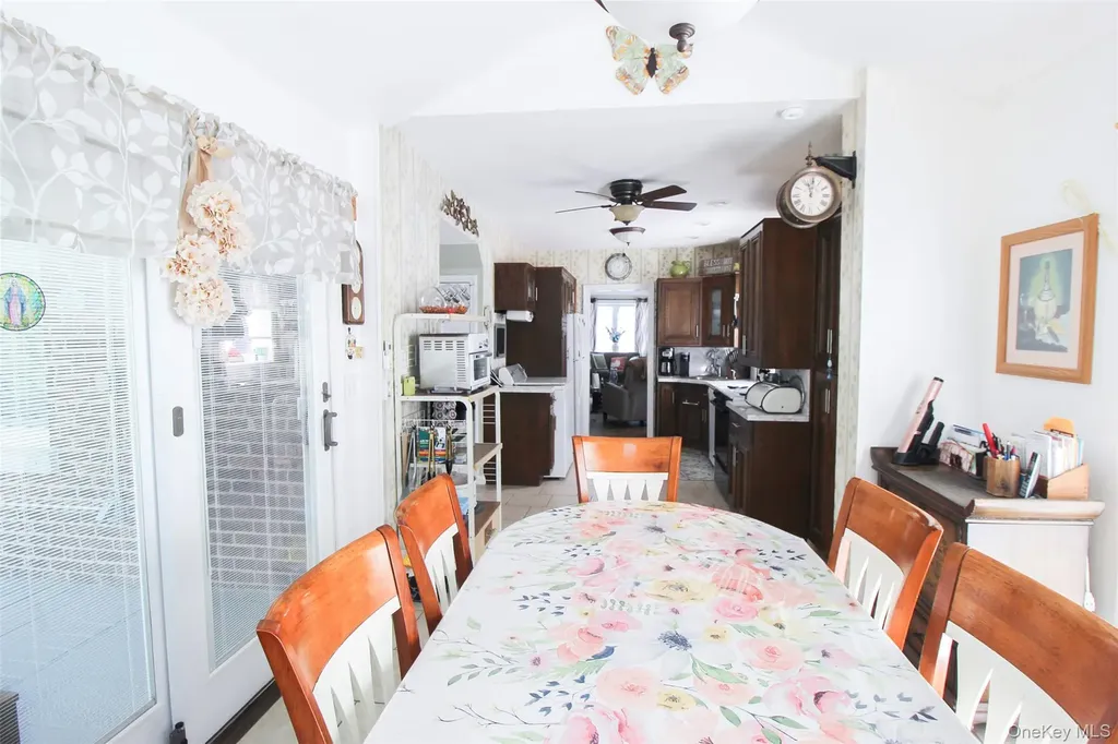 3221 Giegerich Place Bronx NY 10465