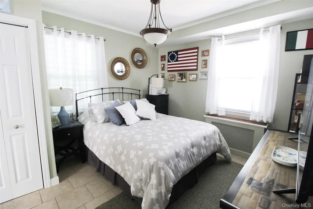 3221 Giegerich Place Bronx NY 10465