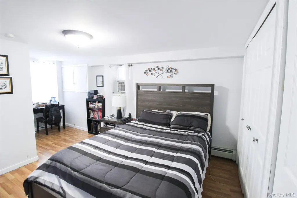 3221 Giegerich Place Bronx NY 10465
