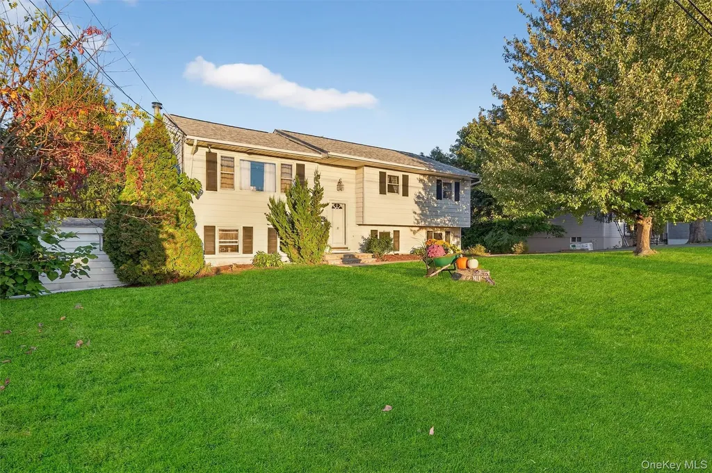 30 Highland Avenue Warwick NY 10990