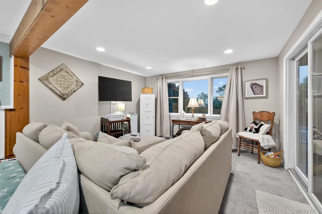 30 Highland Avenue Warwick NY 10990