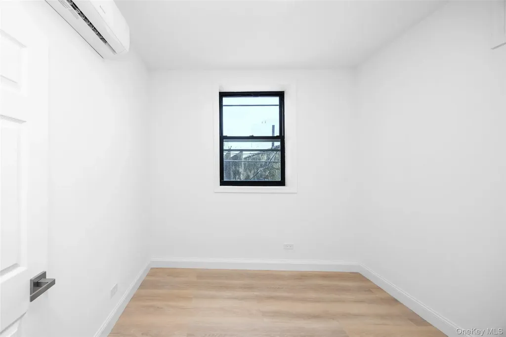 2064 Bathgate Avenue Bronx NY 10457
