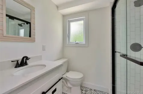 10 Evelyn Drive Bethpage NY 11714