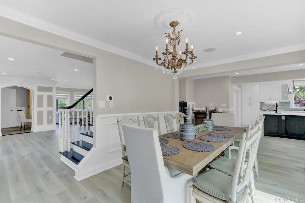 54 Shore Drive Oakdale NY 11769