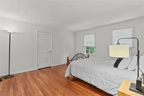 51 Brook Farm Road Bedford NY 10506