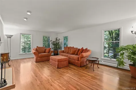 51 Brook Farm Road Bedford NY 10506