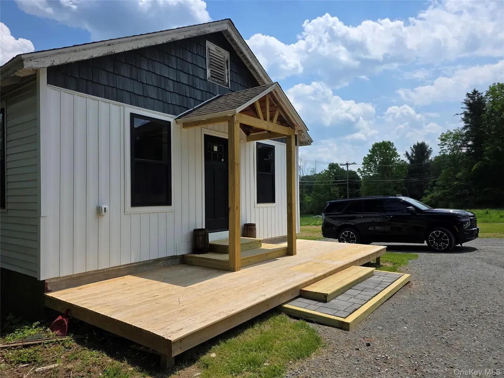 1132 Old Route 17 Ferndale NY 12734