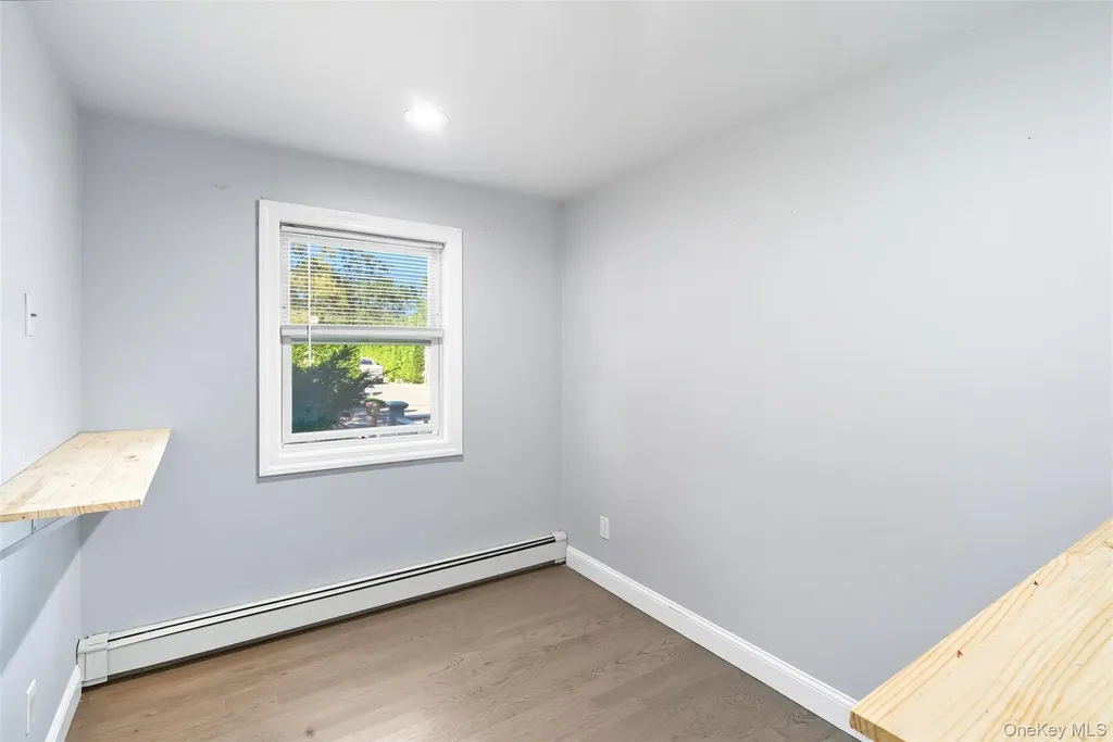 36 Flintlock Drive Shirley NY 11967