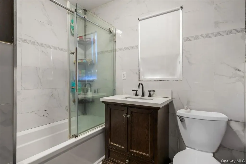 605 S 6th Avenue Mount Vernon NY 10550