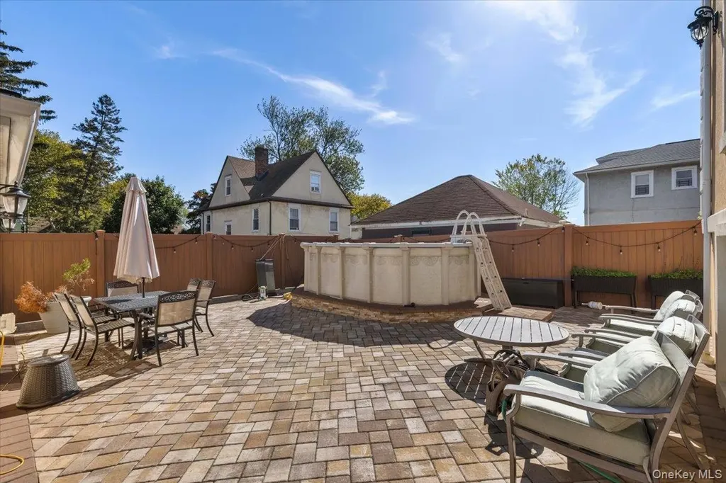 605 S 6th Avenue Mount Vernon NY 10550