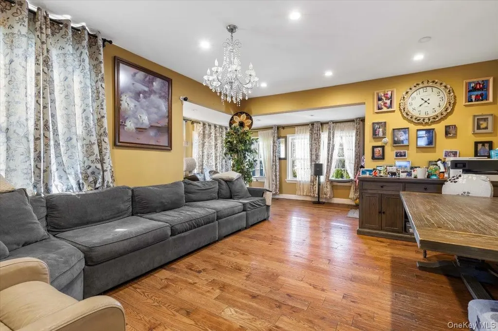 605 S 6th Avenue Mount Vernon NY 10550