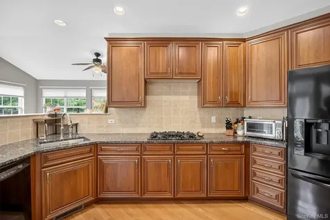 107 Stony Brook Road Fishkill NY 12524