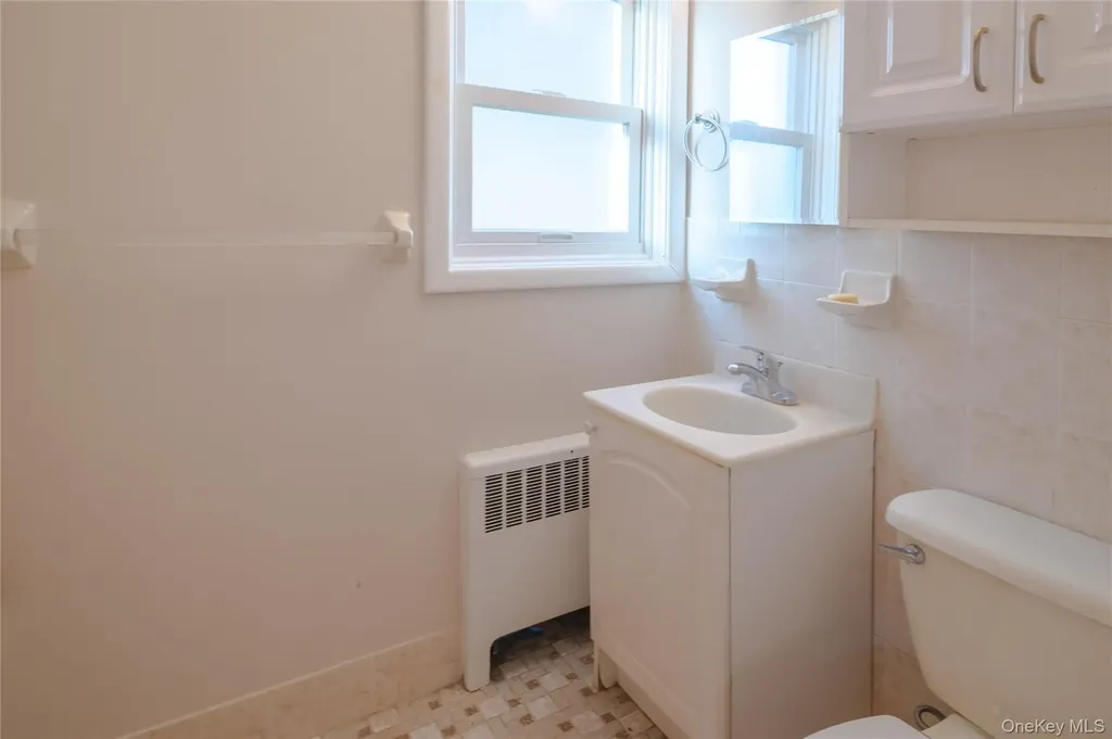161 Stephenson Boulevard New Rochelle NY 10801