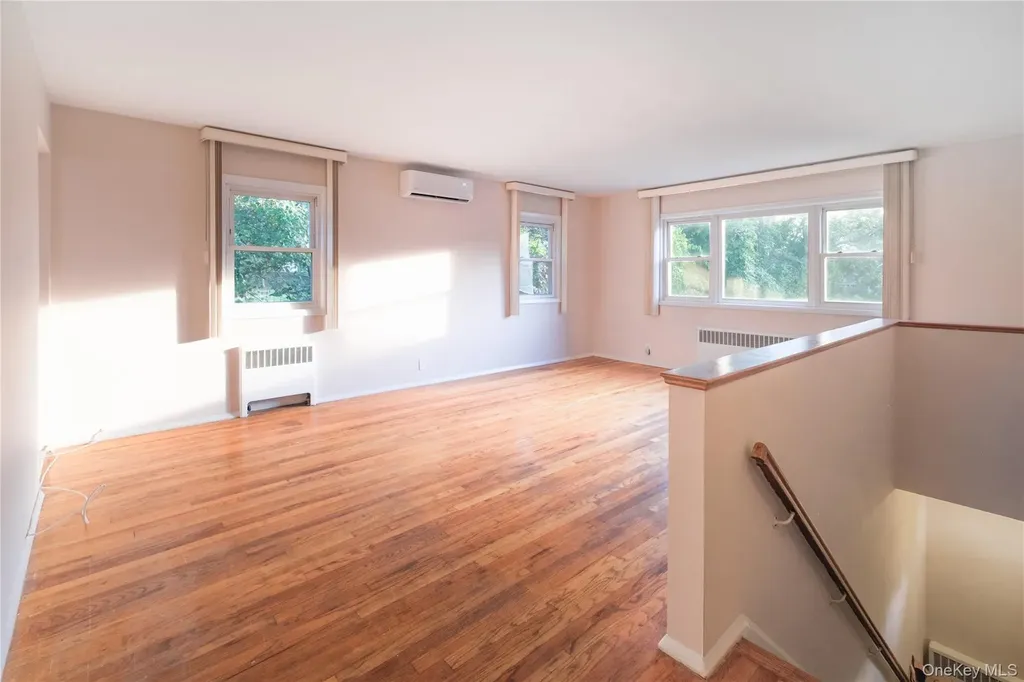 161 Stephenson Boulevard New Rochelle NY 10801