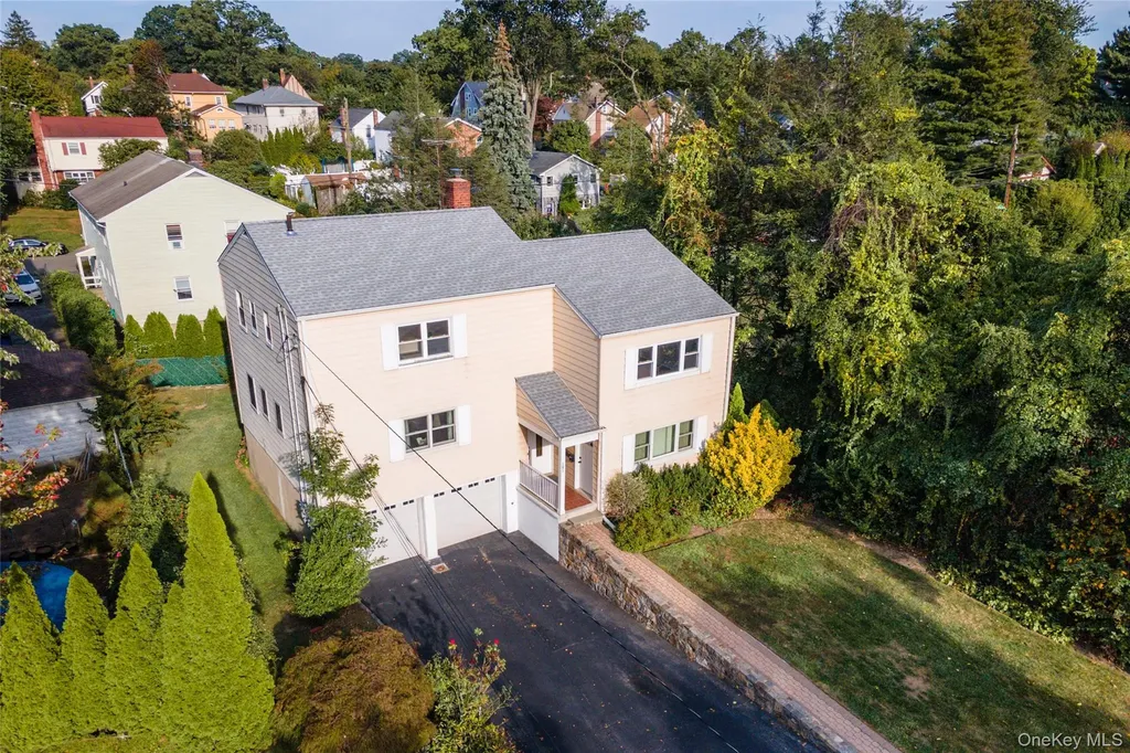 161 Stephenson Boulevard New Rochelle NY 10801