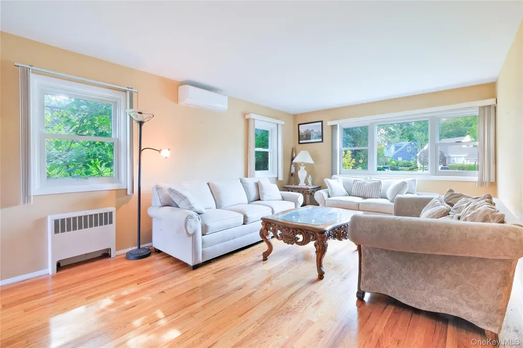 161 Stephenson Boulevard New Rochelle NY 10801