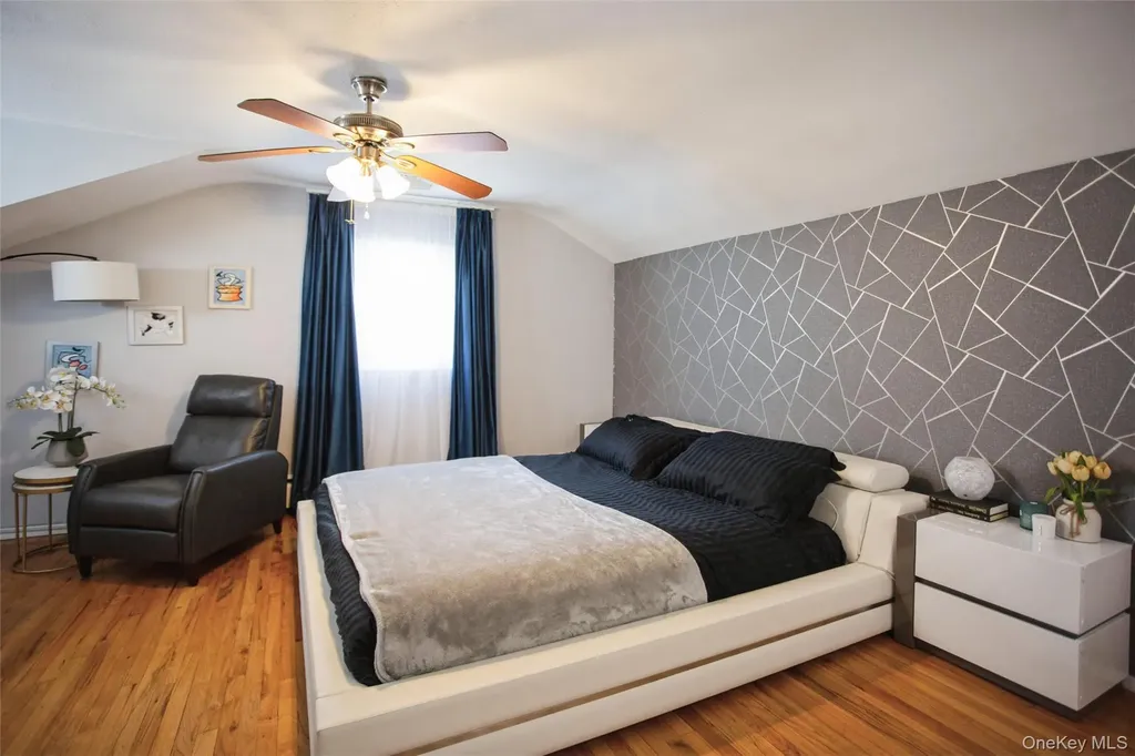 3515 Oceanside Road Oceanside NY 11572