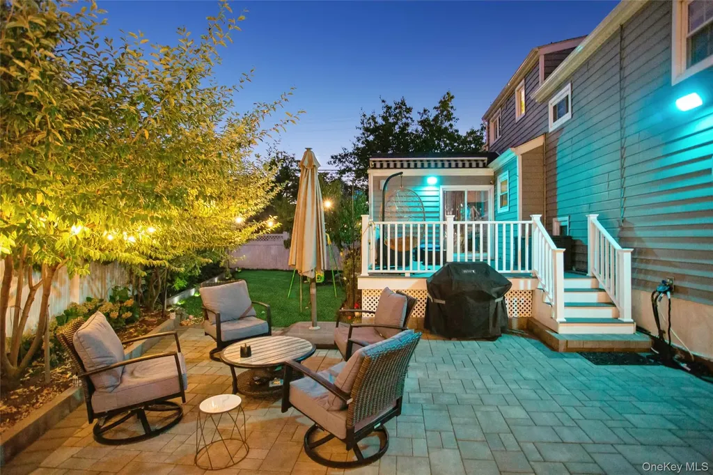 3515 Oceanside Road Oceanside NY 11572