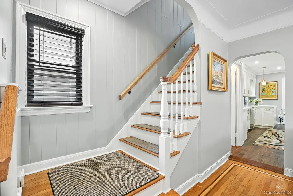 1260 Rhinelander Avenue Bronx NY 10461