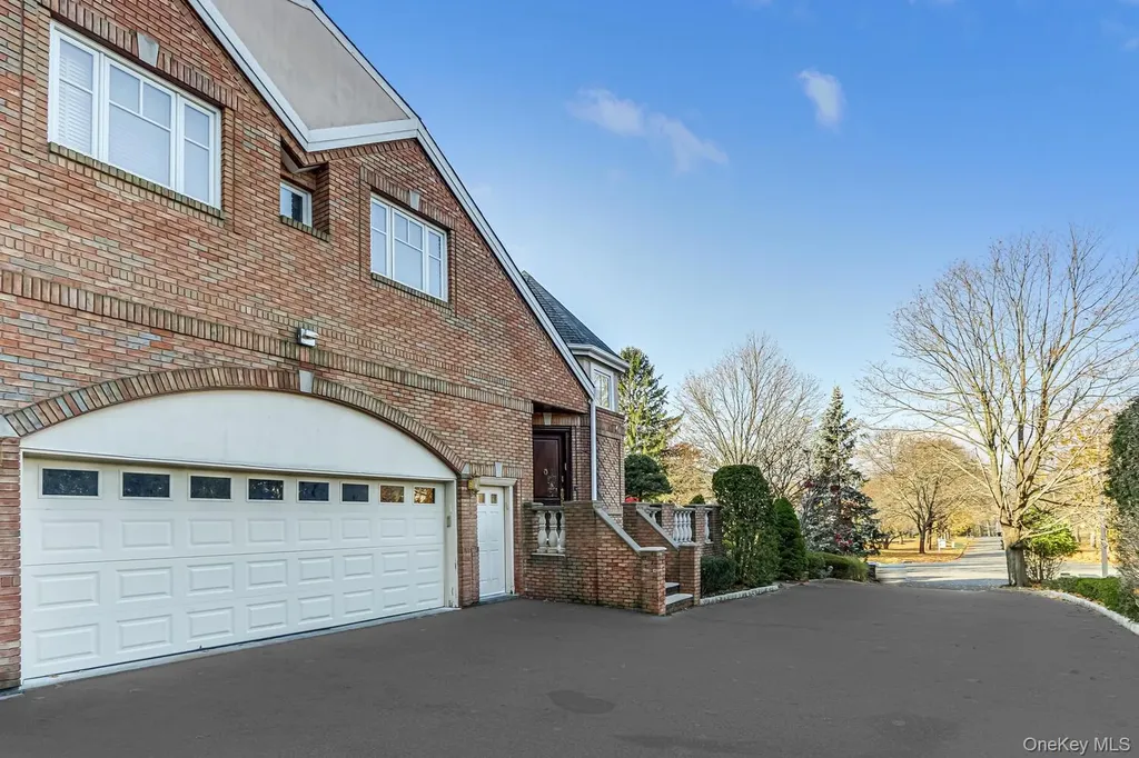 11 Jay Court Monsey NY 10952