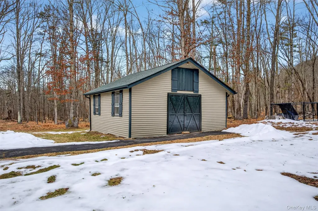 55 Ginger Road High Falls NY 12440
