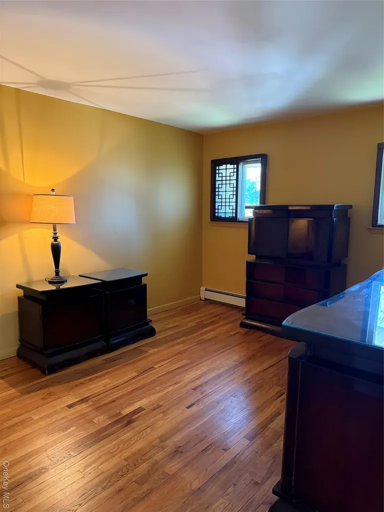 6 Regina Place Yonkers NY 10703