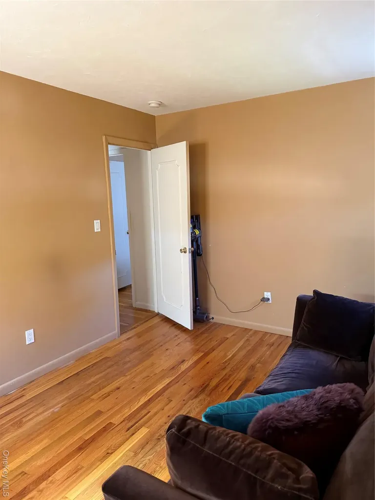 6 Regina Place Yonkers NY 10703