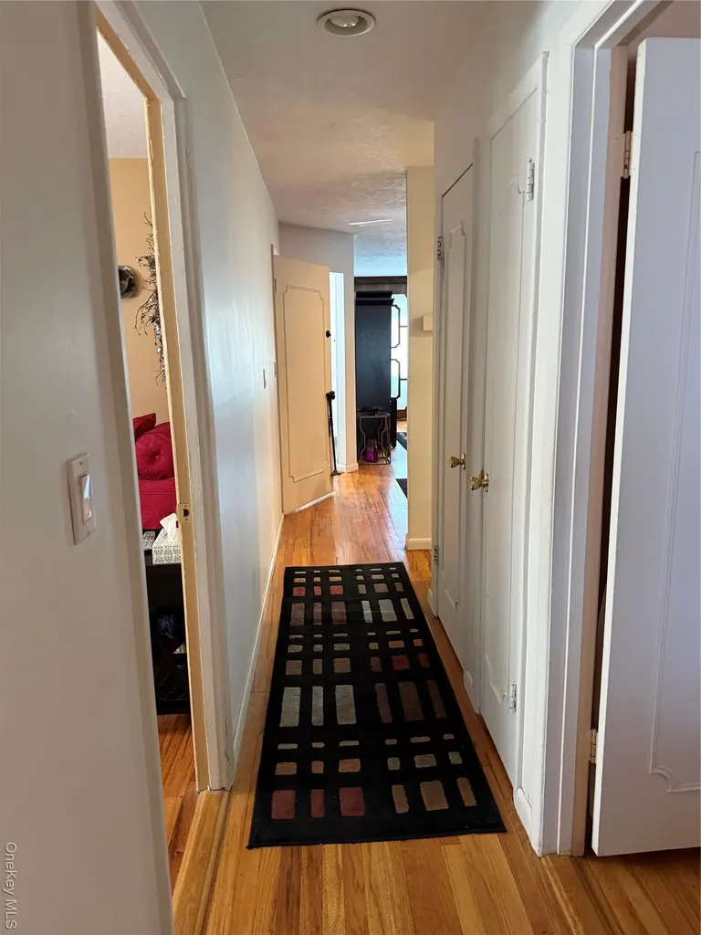 6 Regina Place Yonkers NY 10703