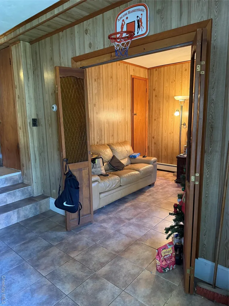 6 Regina Place Yonkers NY 10703