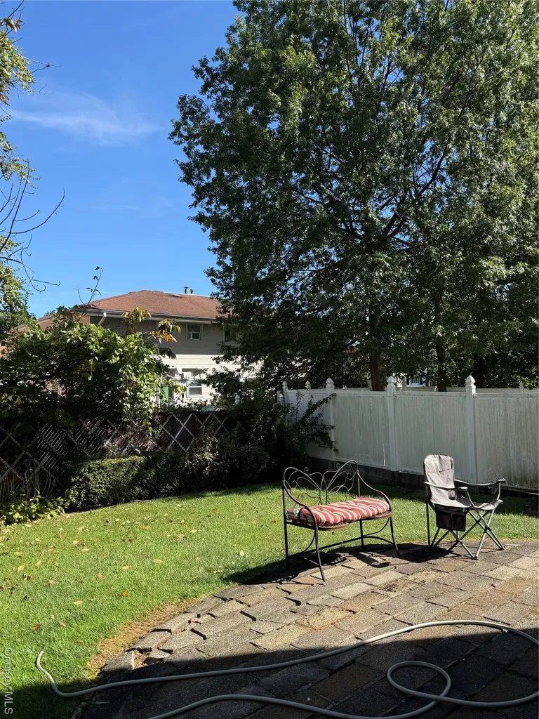 6 Regina Place Yonkers NY 10703