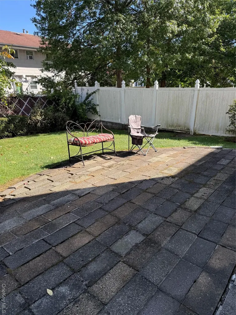6 Regina Place Yonkers NY 10703