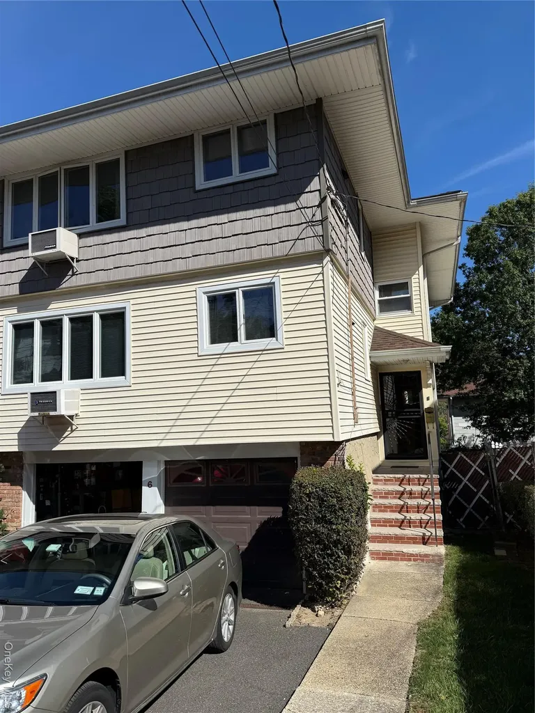 6 Regina Place Yonkers NY 10703