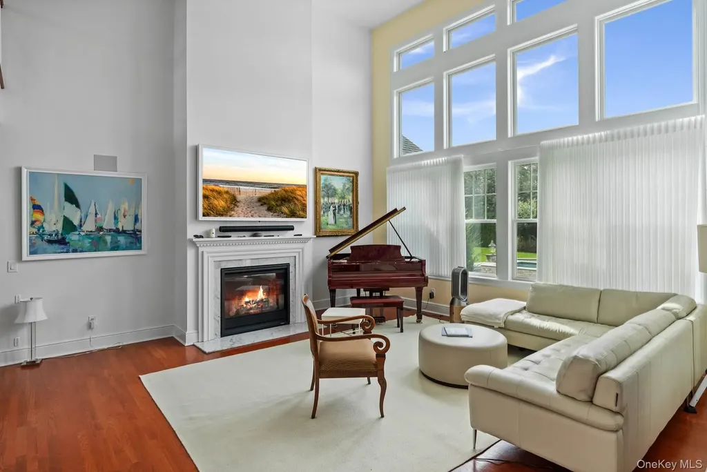 4 Spring Lane Southampton NY 11968