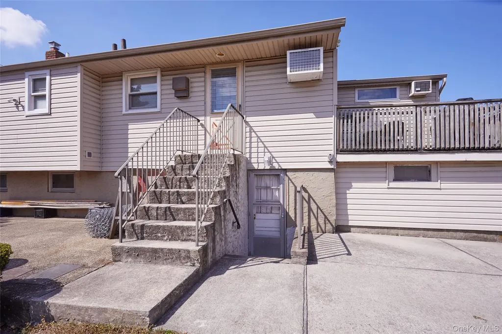 3373 Lawrence Avenue Oceanside NY 11572