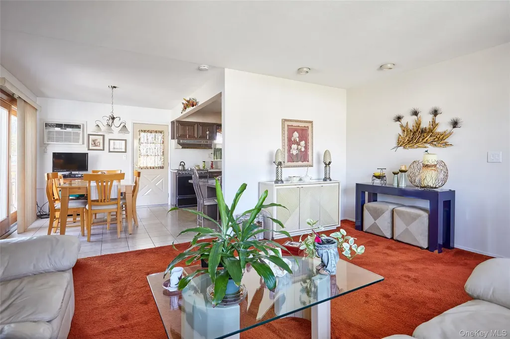 3373 Lawrence Avenue Oceanside NY 11572