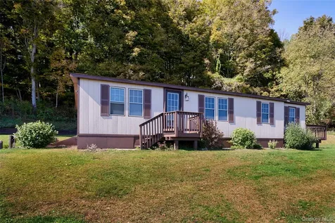 65 Tims Road Ancram NY 12502