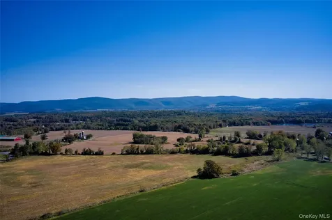 65 Tims Road Ancram NY 12502