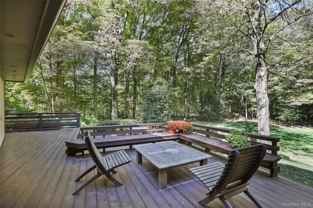 34 Blair Road Armonk NY 10504
