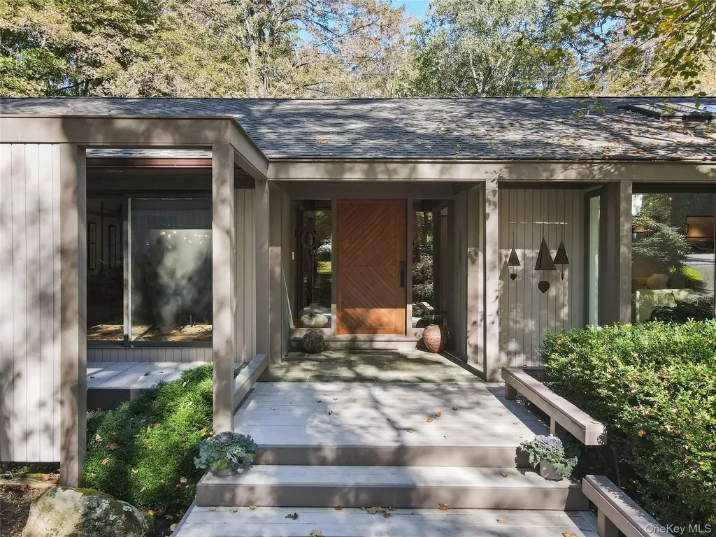 34 Blair Road Armonk NY 10504