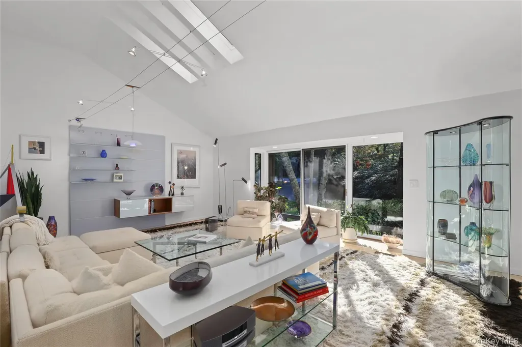 34 Blair Road Armonk NY 10504