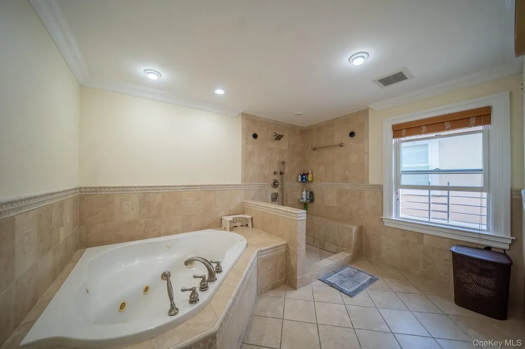 580 Valley Avenue Yonkers NY 10703