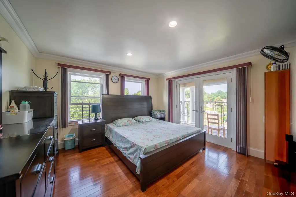 580 Valley Avenue Yonkers NY 10703
