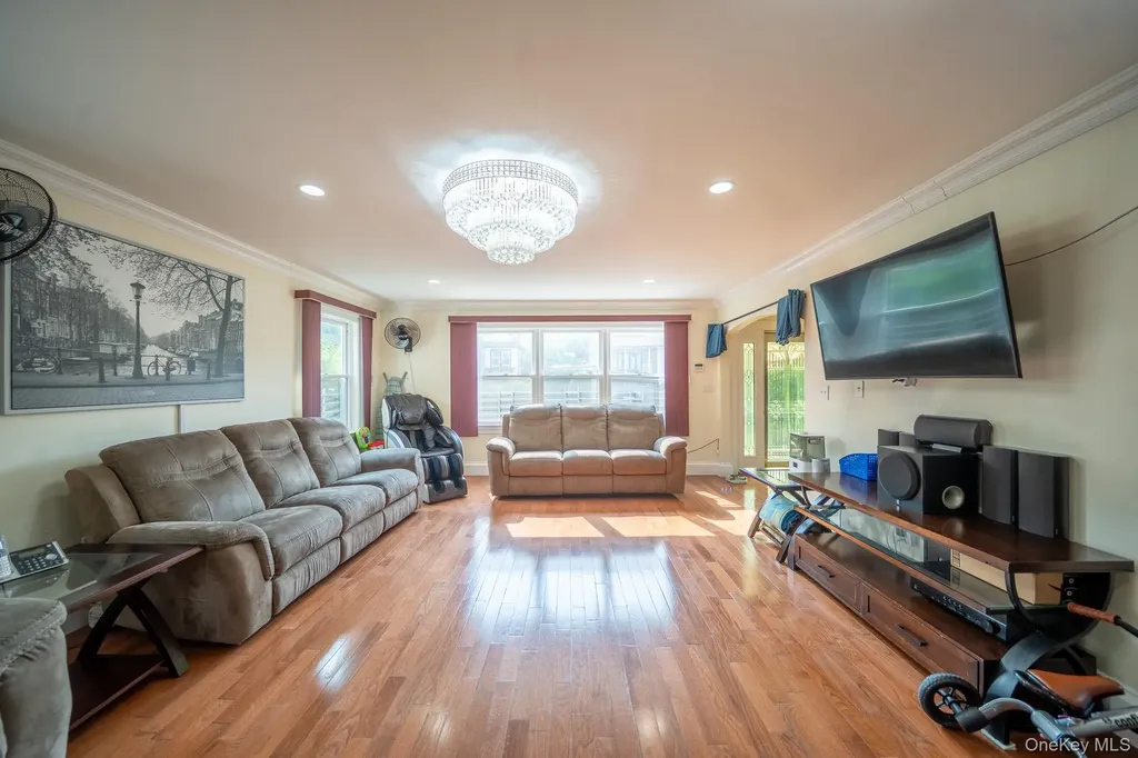 580 Valley Avenue Yonkers NY 10703