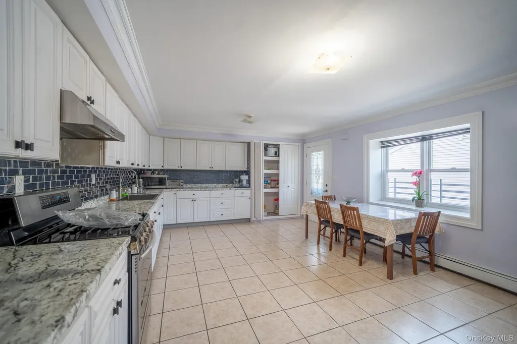 580 Valley Avenue Yonkers NY 10703