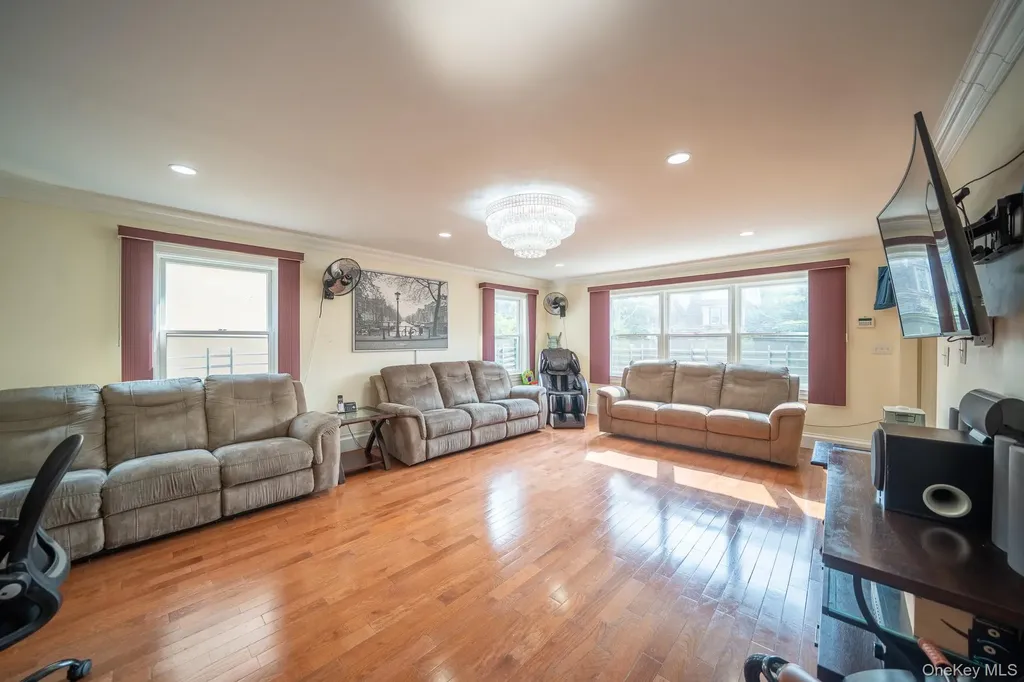 580 Valley Avenue Yonkers NY 10703