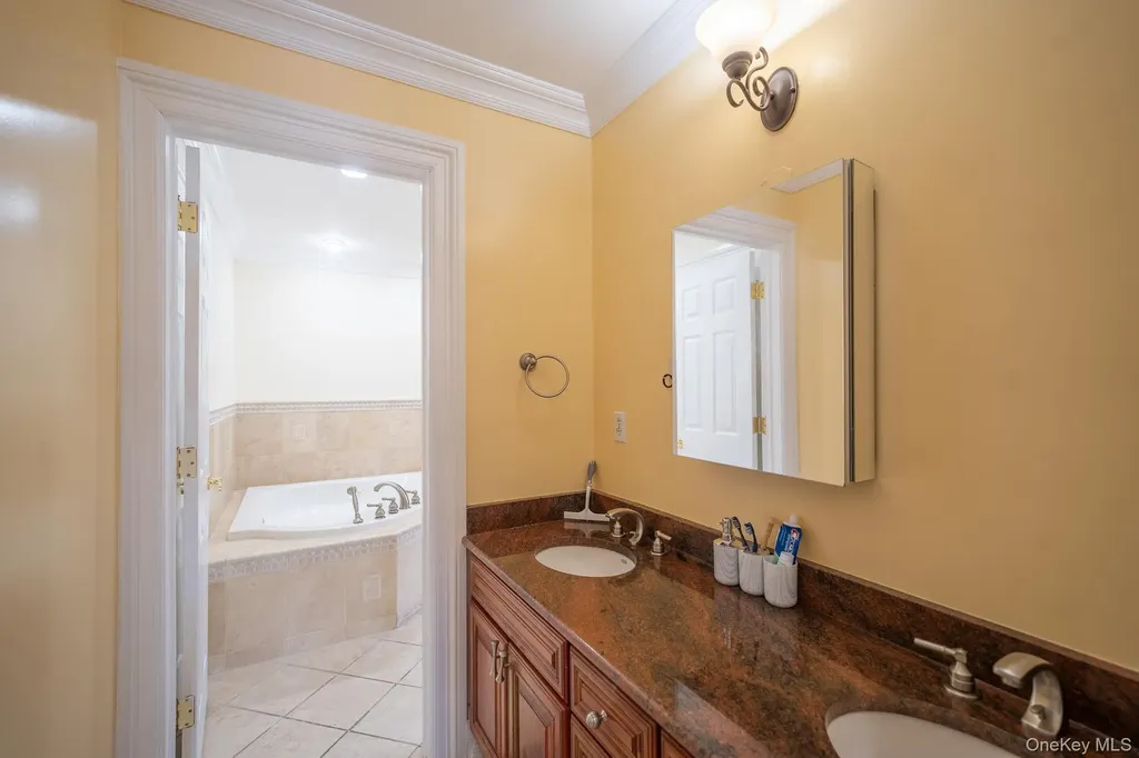 580 Valley Avenue Yonkers NY 10703