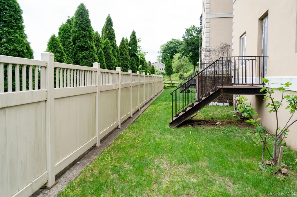 580 Valley Avenue Yonkers NY 10703