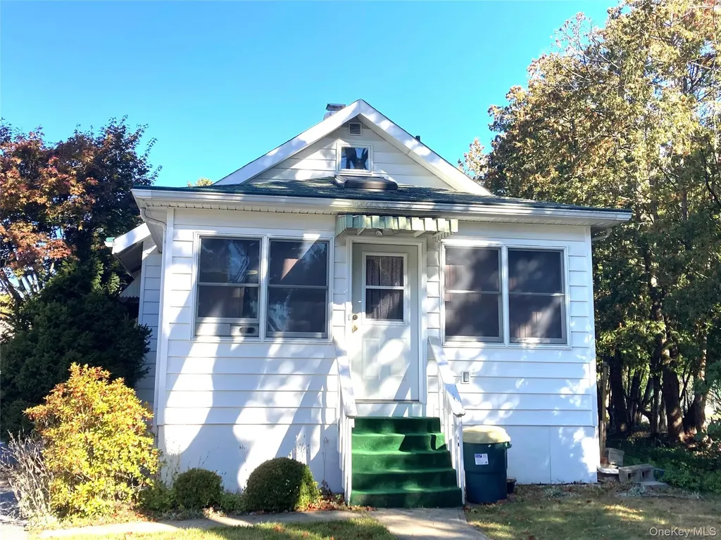 19 Palmer Avenue Nanuet NY 10954